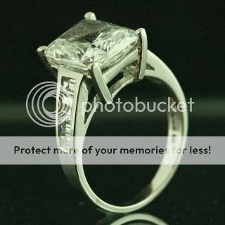 10K White Gold Cubic Zirconia Ring  